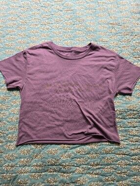 Aloha Kekahi & Kekehi Cropped Graphic Tee Women's Fits Size Medium